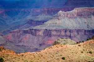 Hikers on South Kaibab Trail
